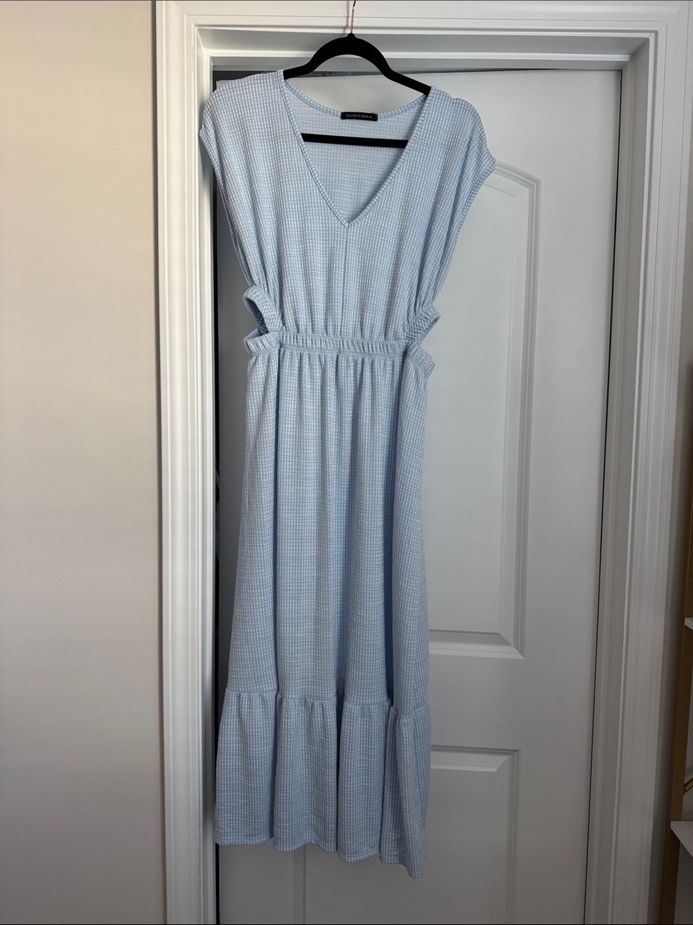 Light Blue V-Neck Maxi Dress with Elastic Waist and cut outs